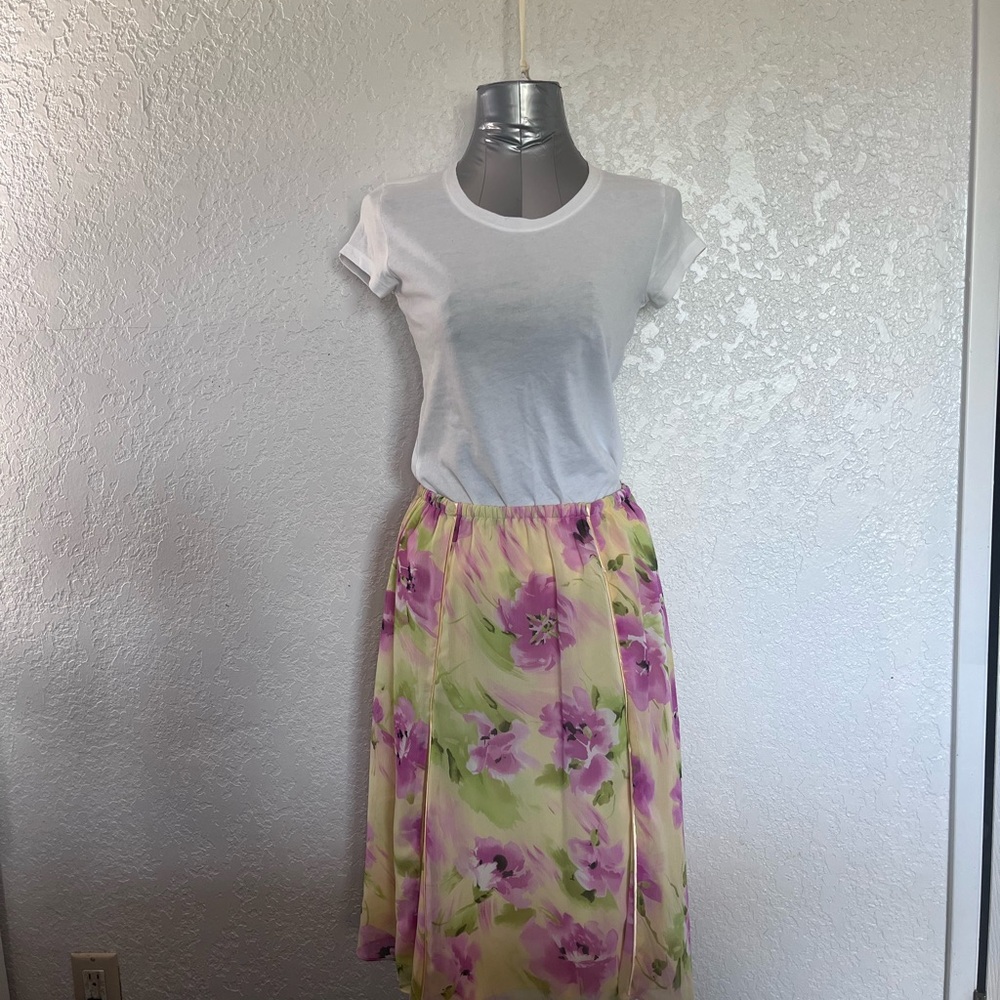 Floral Print Feminine Skirt in Sunshine Yellow and Pink